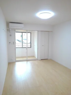 のマンスリーマンション・ウィークリーマンション「ラ・ルーチェ 103・洋室(No.1353266)」メイン画像