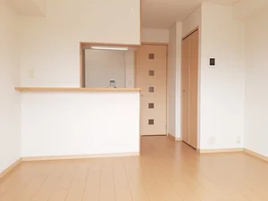 のマンスリーマンション・ウィークリーマンション「メイプル　レジデンス 203・洋室(No.1353313)」メイン画像