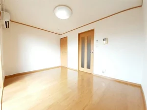 のマンスリーマンション・ウィークリーマンション「ヴィラージュＤ 202・洋室(No.1353353)」メイン画像