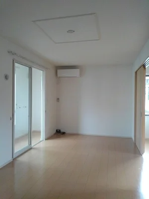 のマンスリーマンション・ウィークリーマンション「セイバリー・ＨｉＫａＲｉ 101・洋室(No.1353362)」メイン画像