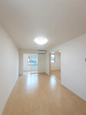 のマンスリーマンション・ウィークリーマンション「アンベリール　Ⅴ 203・洋室(No.1353417)」メイン画像