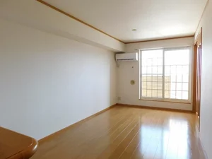 のマンスリーマンション・ウィークリーマンション「プロムナード高砂 203・洋室(No.1353431)」メイン画像