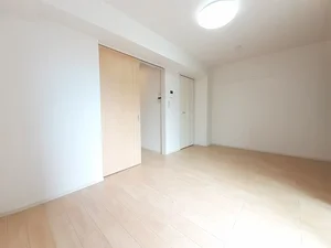 のマンスリーマンション・ウィークリーマンション「ビオーラ　桜 102・洋室(No.1353492)」メイン画像