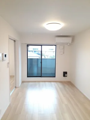 のマンスリーマンション・ウィークリーマンション「ルミエール 201・洋室(No.1353556)」メイン画像