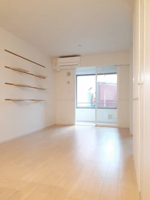 のマンスリーマンション・ウィークリーマンション「ルタン３２５１ 101・洋室(No.1353585)」メイン画像