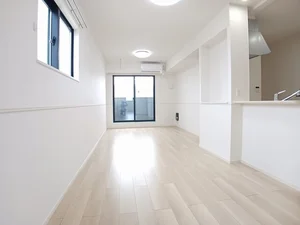 のマンスリーマンション・ウィークリーマンション「ＳＡＫＵＲＡⅡ（サクラ） 202・洋室(No.1353639)」メイン画像