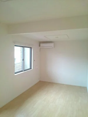 のマンスリーマンション・ウィークリーマンション「ロッソ・カロータＥ 202・洋室(No.1353655)」メイン画像