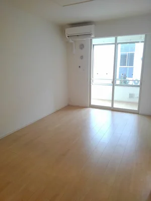 のマンスリーマンション・ウィークリーマンション「ヴィータ・フェリーチェ　Ｃ 102・洋室(No.1353656)」メイン画像