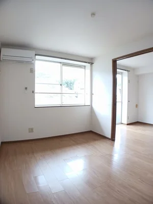 のマンスリーマンション・ウィークリーマンション「エヴァーグリーン上田Ａ 201・洋室(No.1353684)」メイン画像