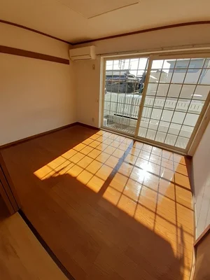 山口県のマンスリーマンション・ウィークリーマンション「メロディーハイム横入川　Ｂ 101・洋室(No.1353685)」メイン画像