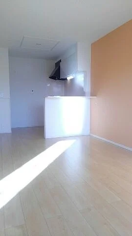 のマンスリーマンション・ウィークリーマンション「ドゥ　アーブル 203・洋室(No.1353698)」メイン画像