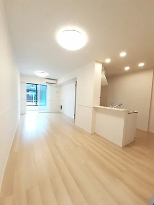 のマンスリーマンション・ウィークリーマンション「モダンヴィラＢ 103・洋室(No.1353702)」メイン画像