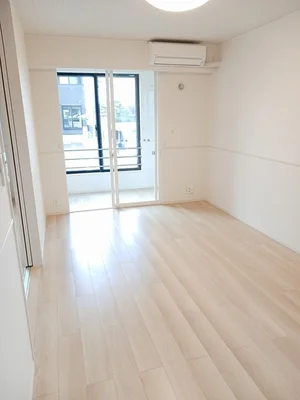 都城市のマンスリーマンション・ウィークリーマンション「ＢＡＳＥＭＥＮＴ　Ⅰ 103・洋室(No.1353768)」メイン画像