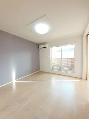 のマンスリーマンション・ウィークリーマンション「クラール　安宅Ｄ 202・洋室(No.1353784)」メイン画像