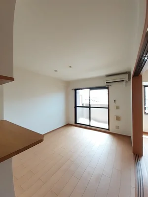 のマンスリーマンション・ウィークリーマンション「ハイツ・シンフォニー 202・洋室(No.1353804)」メイン画像