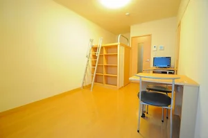 のマンスリーマンション・ウィークリーマンション「レオパレスエレカーサ 305(No.1355569)」メイン画像