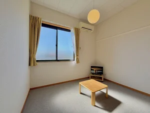 のマンスリーマンション・ウィークリーマンション「レオパレスフリーダム南金目Ⅷ 203(No.1355630)」メイン画像