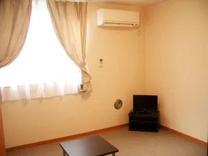 のマンスリーマンション・ウィークリーマンション「レオパレスビボ 202(No.1355932)」メイン画像