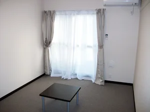 のマンスリーマンション・ウィークリーマンション「レオパレスカートン 205(No.1355937)」メイン画像