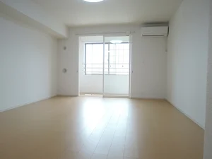 八戸市大字尻内町（青森県）のマンスリーマンション・ウィークリーマンション「チェリーブロッサムⅡ 202・洋室(No.1355983)」メイン画像