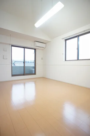 のマンスリーマンション・ウィークリーマンション「ベル・トゥールⅡ 201・洋室(No.1356046)」メイン画像