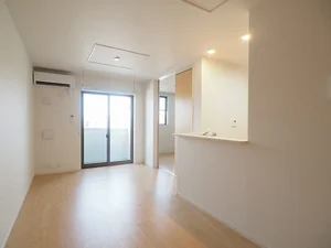 のマンスリーマンション・ウィークリーマンション「Ｓｈａｌｉｏｎ　Ａ 202・洋室(No.1356076)」メイン画像