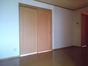 のマンスリーマンション・ウィークリーマンション「ジョイタカハシⅦ 202・洋室(No.1356086)」メイン画像