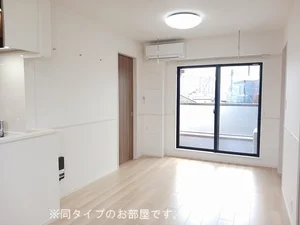 のマンスリーマンション・ウィークリーマンション「カーサ・ヴェルデ 301・洋室(No.1356147)」メイン画像