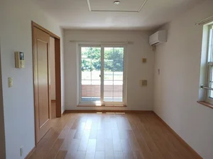 上田市のマンスリーマンション・ウィークリーマンション「ル・レーブ　Ａ 201・洋室(No.1356157)」メイン画像