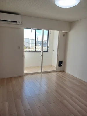 熊谷市のマンスリーマンション・ウィークリーマンション「ヒカルサ熊谷石原サウス 203・洋室(No.1356173)」メイン画像