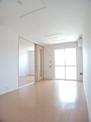 見附市のマンスリーマンション・ウィークリーマンション「プリエ　エトワール　Ⅱ 201・洋室(No.1356239)」メイン画像