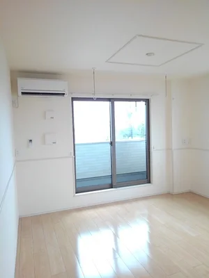 のマンスリーマンション・ウィークリーマンション「フェリーチェ・ヴィータ 203・洋室(No.1356286)」メイン画像