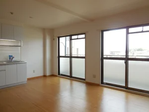 のマンスリーマンション・ウィークリーマンション「ソルジェンテ金剛 206・洋室(No.1356439)」メイン画像