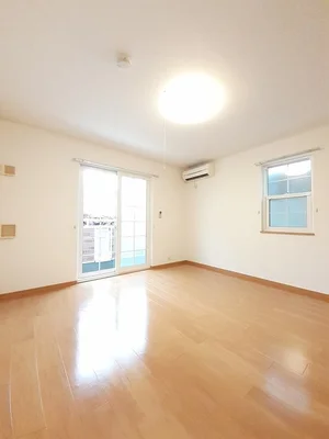 愛媛県のマンスリーマンション・ウィークリーマンション「メアリー・ローズ　Ⅱ 105・洋室(No.1356529)」メイン画像