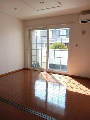 愛媛県のマンスリーマンション・ウィークリーマンション「メイクロード 103・洋室(No.1356534)」メイン画像