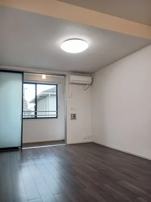 のマンスリーマンション・ウィークリーマンション「ジュネス　華 201・洋室(No.1356540)」メイン画像