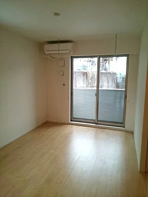 のマンスリーマンション・ウィークリーマンション「メゾン　ミモザ　Ｄ 103・洋室(No.1356550)」メイン画像