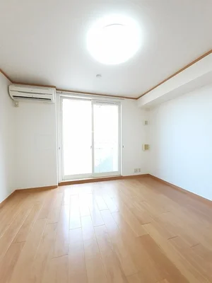 のマンスリーマンション・ウィークリーマンション「ベル・アンジュＣ棟 202・洋室(No.1356598)」メイン画像