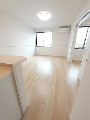 のマンスリーマンション・ウィークリーマンション「アセンブル　Ⅲ 202・洋室(No.1356611)」メイン画像