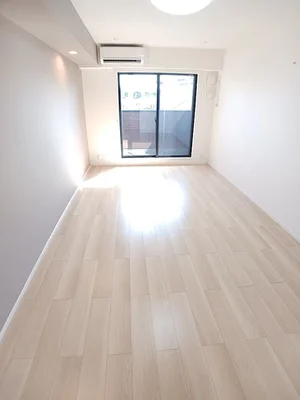 徳山駅（山口県）のマンスリーマンション・ウィークリーマンション「エルマーノＴ２ 203・洋室(No.1356625)」メイン画像