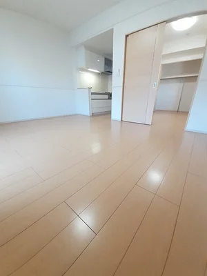 久留米市上津町（福岡県）のマンスリーマンション・ウィークリーマンション「ＯＳＡＮＰＯ上津 201・洋室(No.1356652)」メイン画像