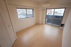 のマンスリーマンション・ウィークリーマンション「ボスカート　Ａ． 101・洋室(No.1356664)」メイン画像