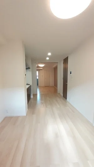 のマンスリーマンション・ウィークリーマンション「カーサ　プリンセスⅡ 102・洋室(No.1356687)」メイン画像