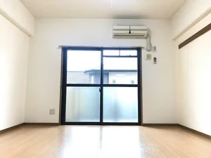 大分県のマンスリーマンション・ウィークリーマンション「Ｓｔｅｌｌａ　Ｍｉｎａｍｉ 205・洋室(No.1356700)」メイン画像