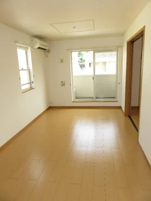 のマンスリーマンション・ウィークリーマンション「ラ・ウェゾン川崎Ⅰ 202・洋室(No.1356703)」メイン画像