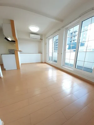 のマンスリーマンション・ウィークリーマンション「プリムローズ稙田　Ｃ 203・洋室(No.1356707)」メイン画像