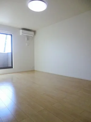 日向市のマンスリーマンション・ウィークリーマンション「グランガーデン　Ⅰ 201・LDK(No.1356741)」メイン画像