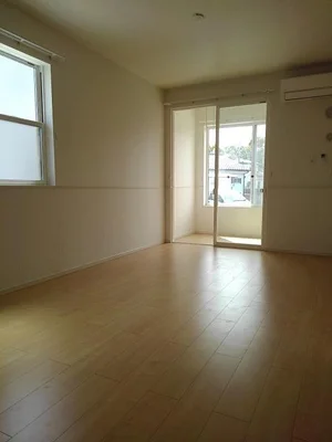 のマンスリーマンション・ウィークリーマンション「ソリト　ポスト　Ⅱ 102・洋室(No.1356752)」メイン画像