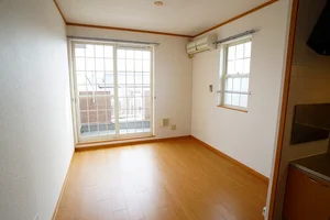 のマンスリーマンション・ウィークリーマンション「プリムローズＢ 204・洋室(No.1356911)」メイン画像