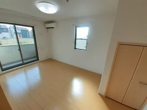 のマンスリーマンション・ウィークリーマンション「エムズ　サニーガーデンⅥ 105・洋室(No.1356928)」メイン画像